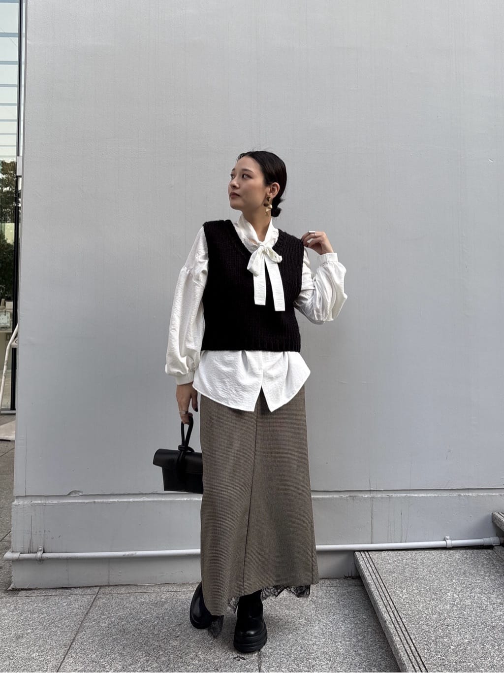 ayanoさんの「INDIVI｜ガンクラブチェックタイトスカート」を使ったコーディネート