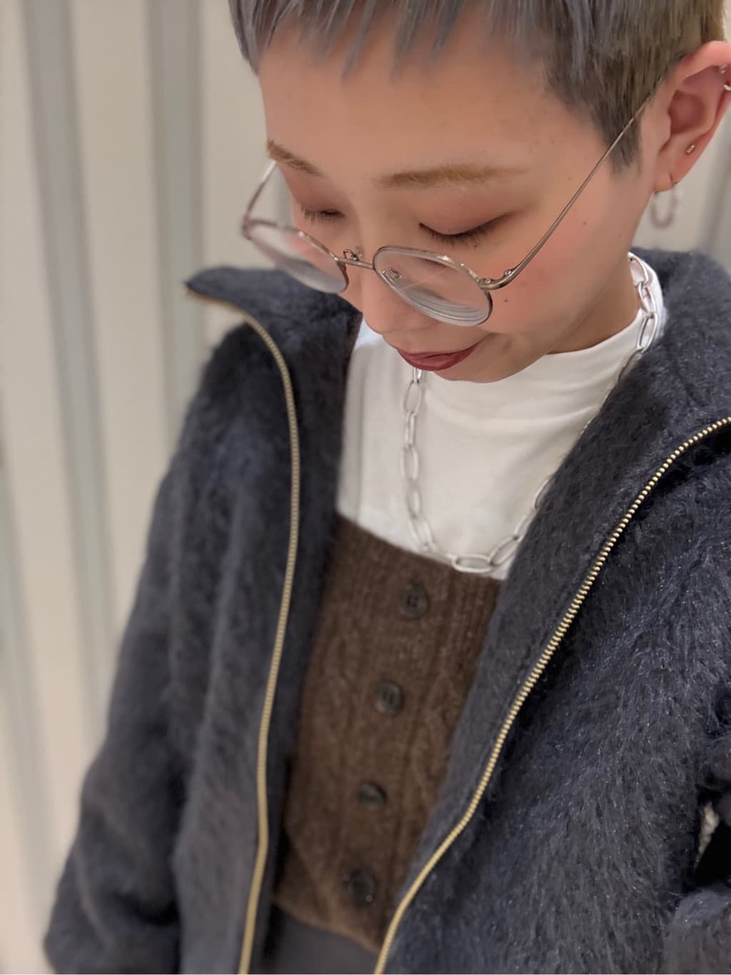  Ayumiさんの「grove｜ふんわりと包み込む、リュクスなフェイクファーブルゾン」を使ったコーディネート