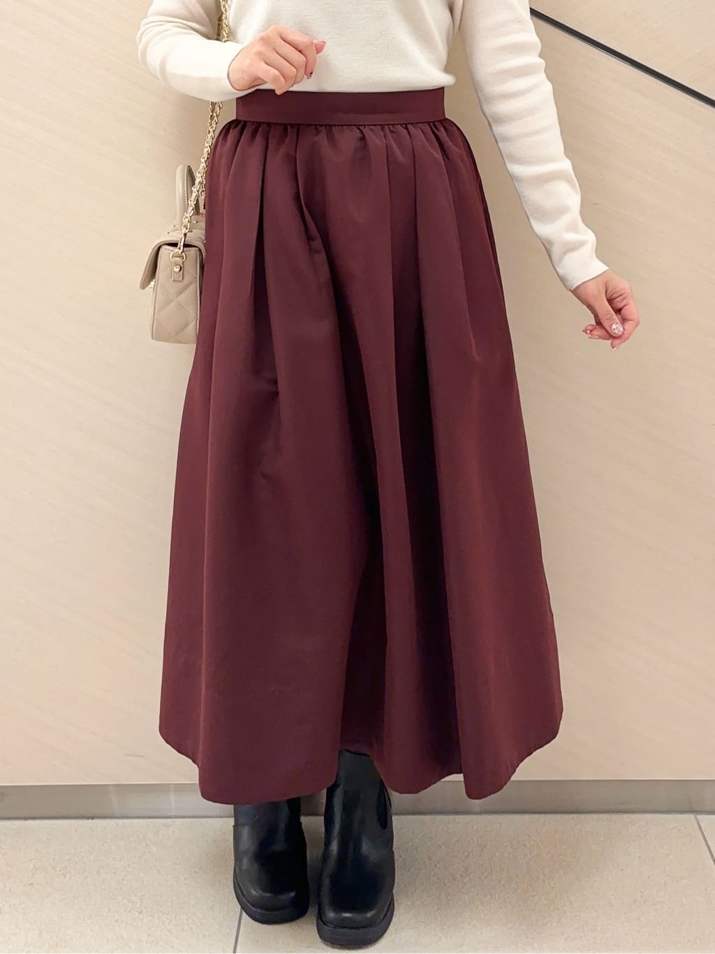 Rinaさんの「DRESSTERIOR｜ストレッチフルニードルニット」を使ったコーディネート