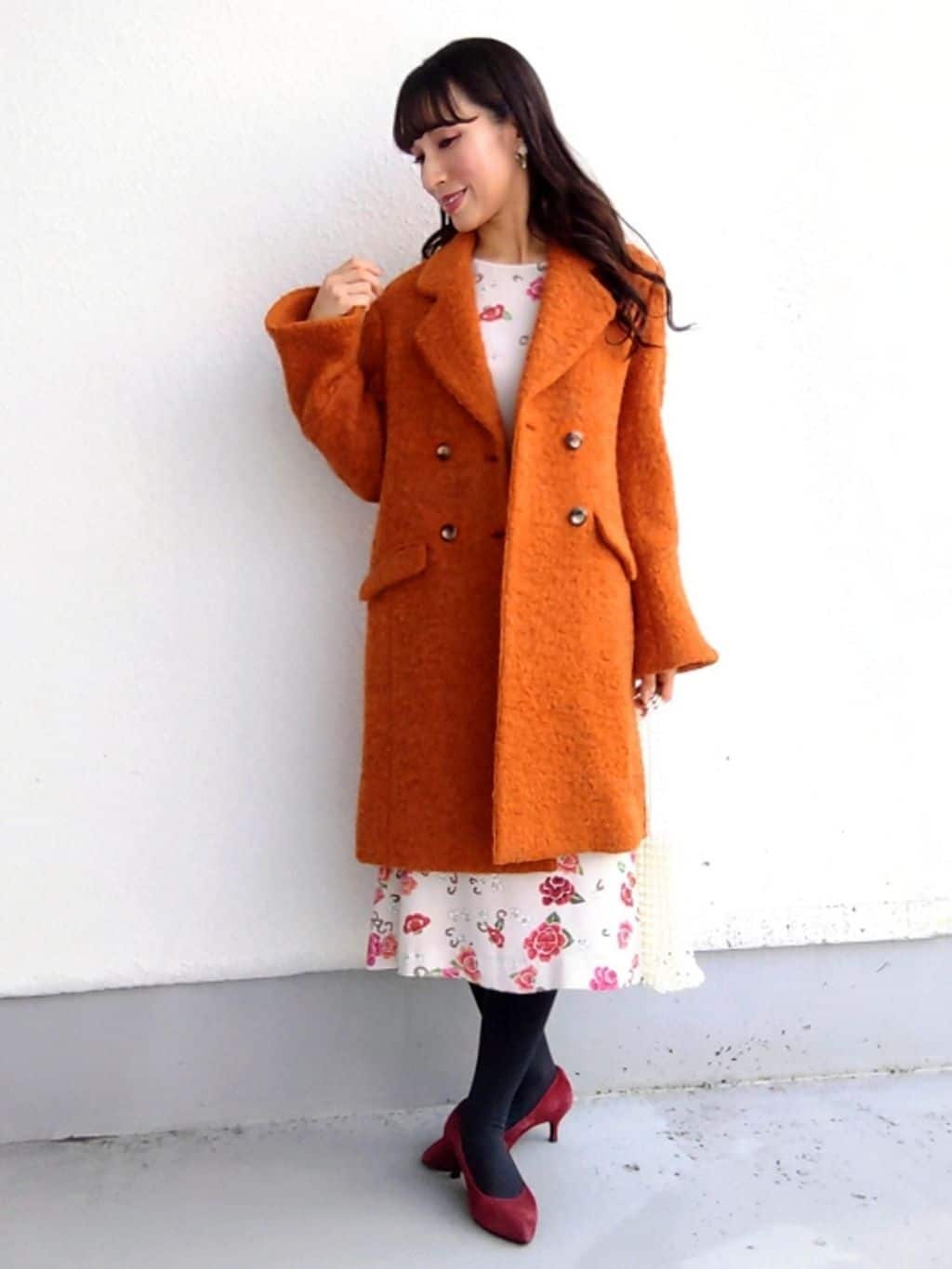 keinaさんの「SunaUna｜【COLLECTION LINE】ブークレーコート」を使ったコーディネート
