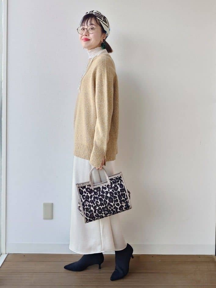 MUTSUKOさんの「UNTITLED｜【ゆったり】三つ杢カラーニット」を使ったコーディネート