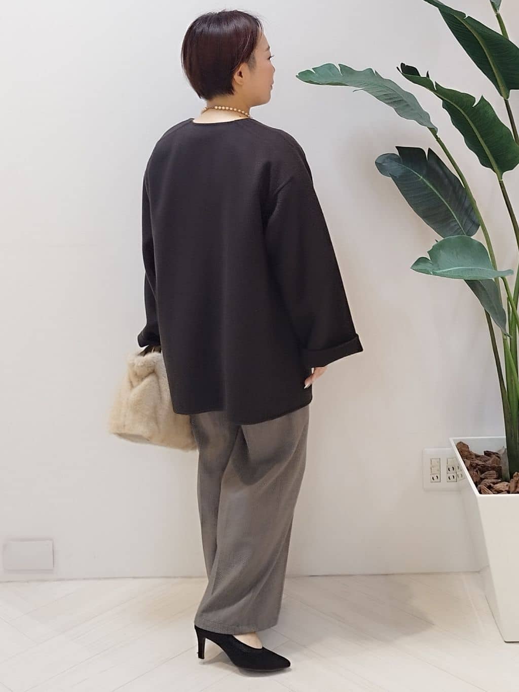 s u g iさんの「UNTITLED｜【ミディ丈/軽やか】セミラグランリバー コート」を使ったコーディネート