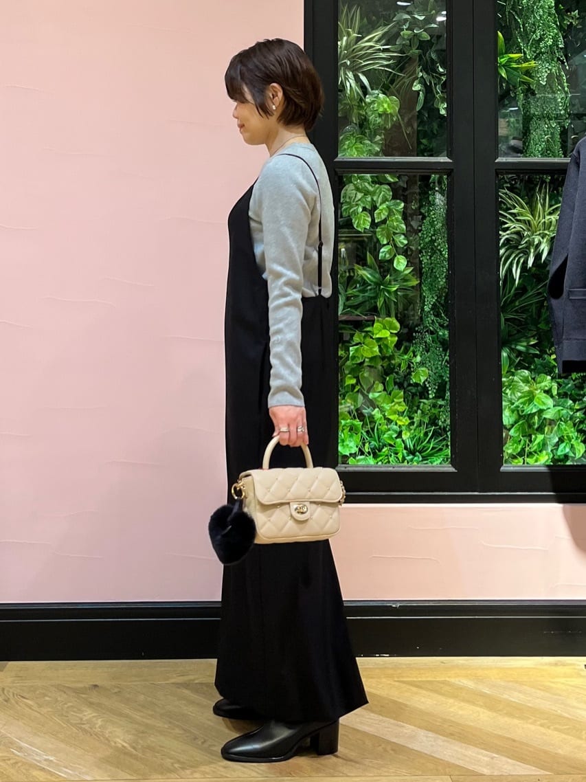 ogataさんの「DRESSTERIOR｜◆【美人百花/モデル美香着用】コンフォートアイラインキャミワンピース」を使ったコーディネート