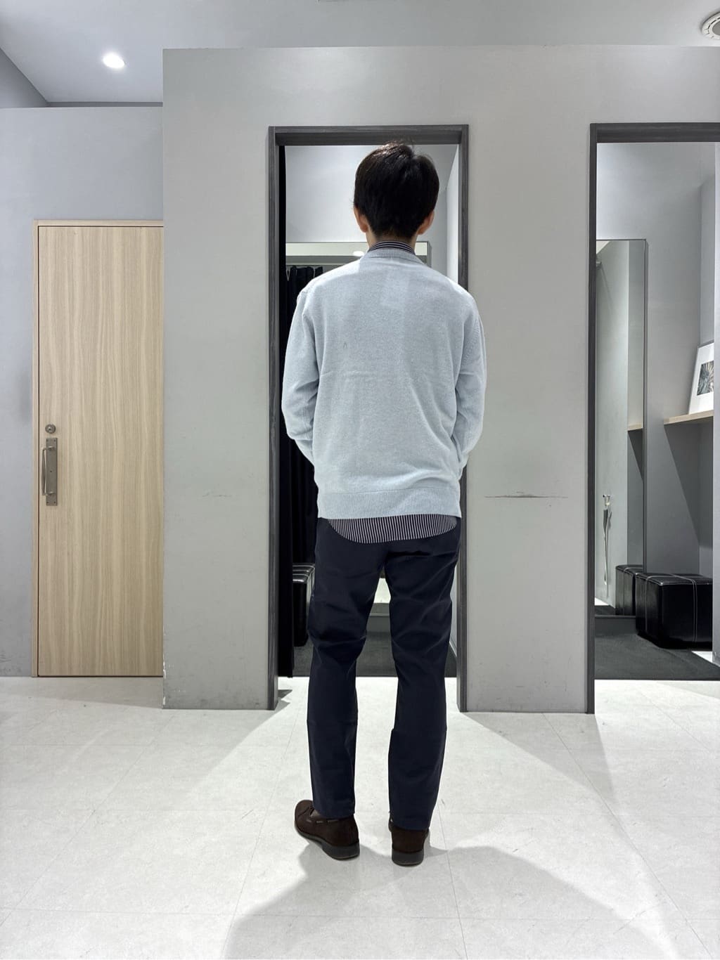 わいずみさんの「TAKEO KIKUCHI｜カシミヤブレンド ビーバー調ステンカラーコート」を使ったコーディネート