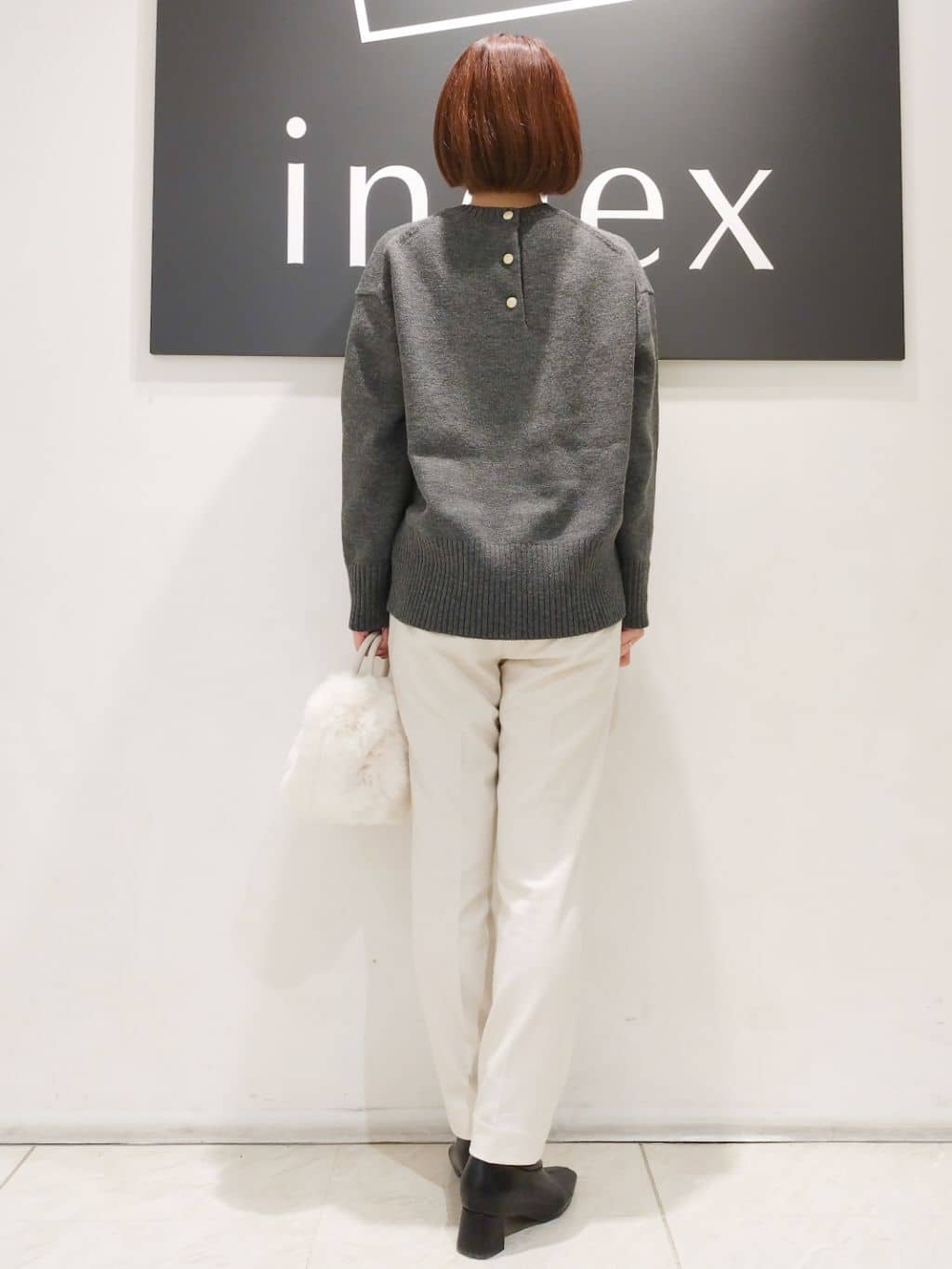n.さんの「index｜ウォームストレッチテーパードパンツ【洗濯機OK／防シワ／吸湿発熱】《XS～3L》」を使ったコーディネート
