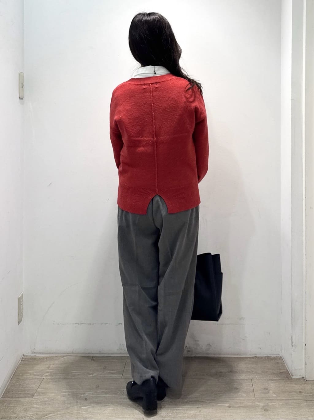 yuicciさんの「OPAQUE.CLIP｜ポケット刺繍レギュラーカラーシャツ【洗濯機OK】」を使ったコーディネート