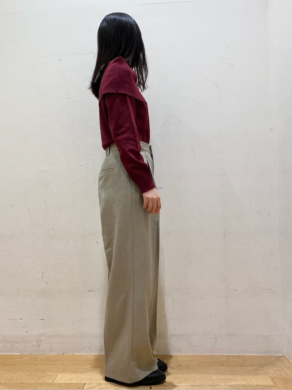 みなみさんの「OPAQUE.CLIP｜オフショルダーニット【洗濯機OK】」を使ったコーディネート