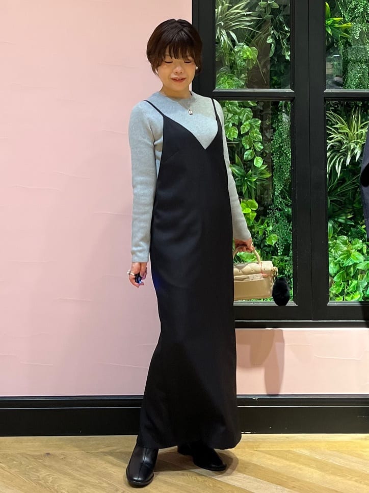 ogataさんの「DRESSTERIOR｜◆【美人百花/モデル美香着用】コンフォートアイラインキャミワンピース」を使ったコーディネート
