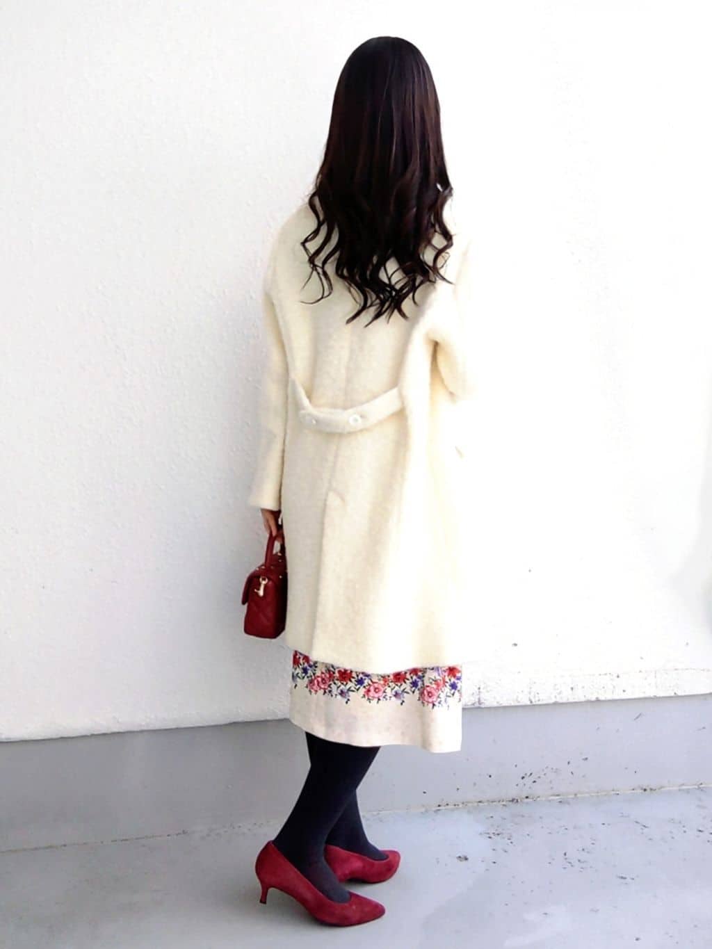 keinaさんの「SunaUna｜【COLLECTION LINE】ブークレーコート」を使ったコーディネート