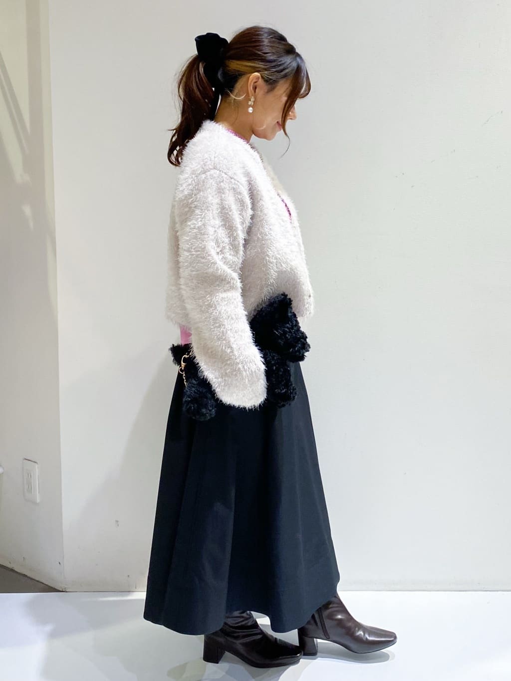 ちぃさんの「OPAQUE.CLIP｜チェーン刺繍ロゴニット【洗濯機OK】」を使ったコーディネート