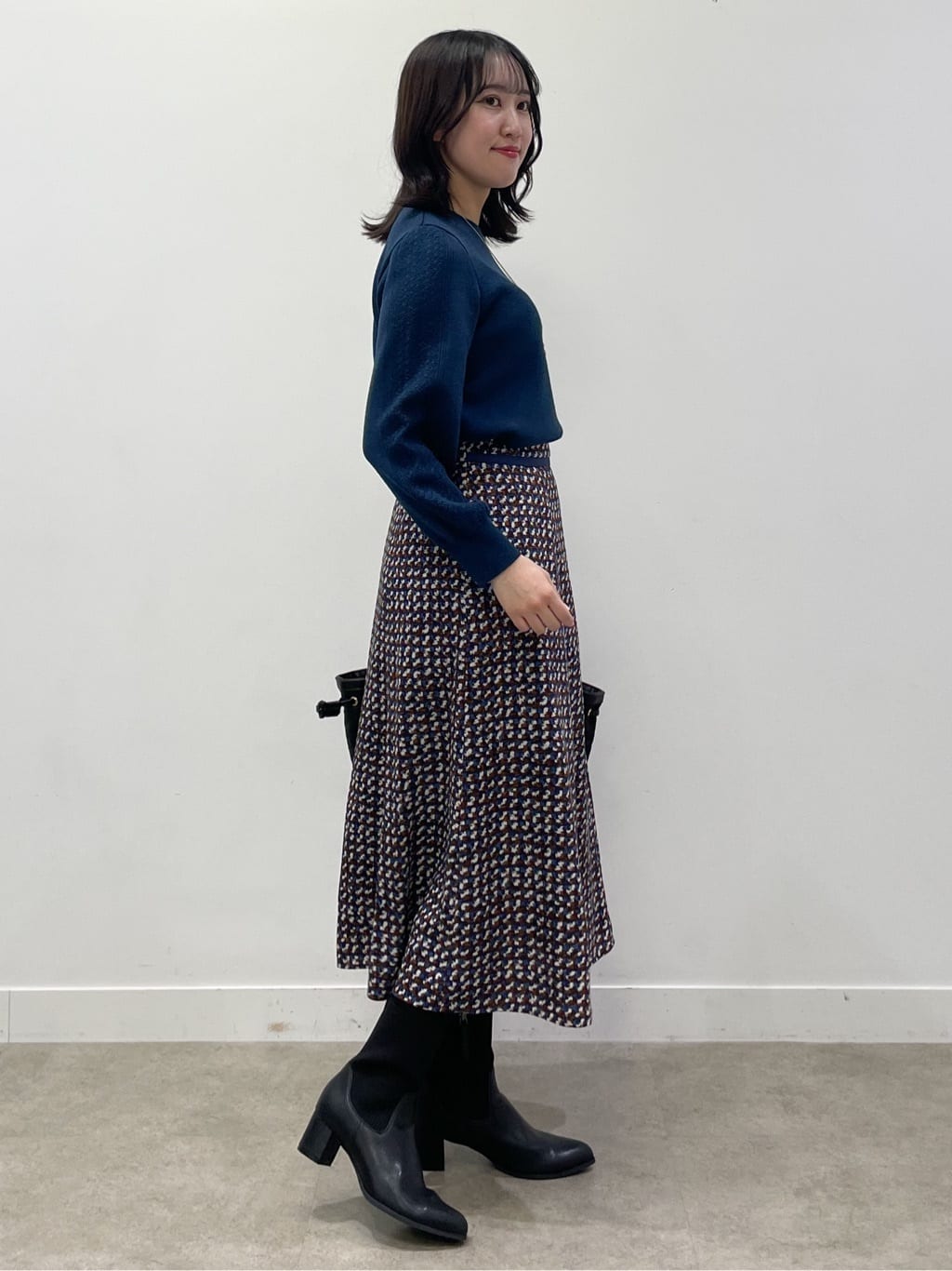 yukariさんの「Reflect｜【選べる8色／スカートにもパンツにも◎】ウール混ボートネックニット」を使ったコーディネート