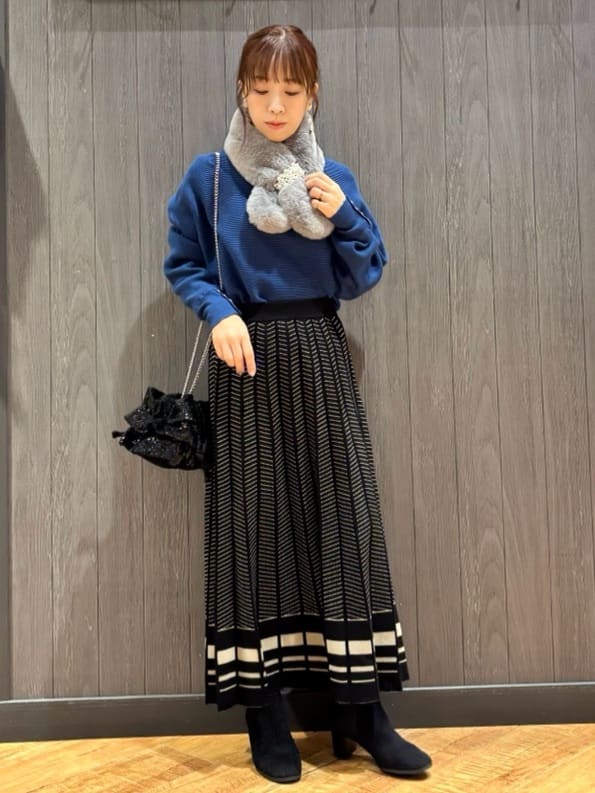 meiさんの「SHOO･LA･RUE｜起毛ニットブーツ」を使ったコーディネート
