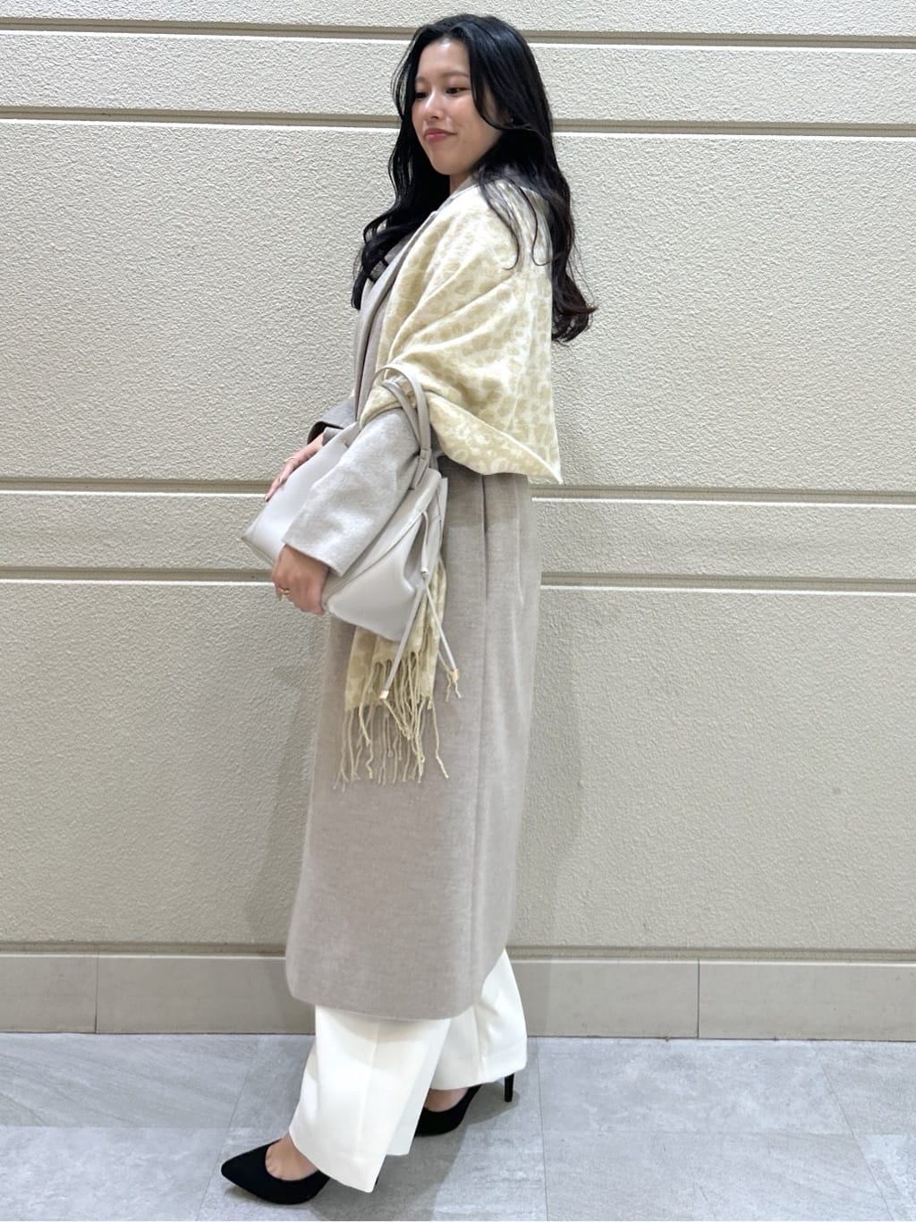 Momokaさんの「COUP DE CHANCE｜【カシミヤ100％／日本製】ロングガウンコート」を使ったコーディネート