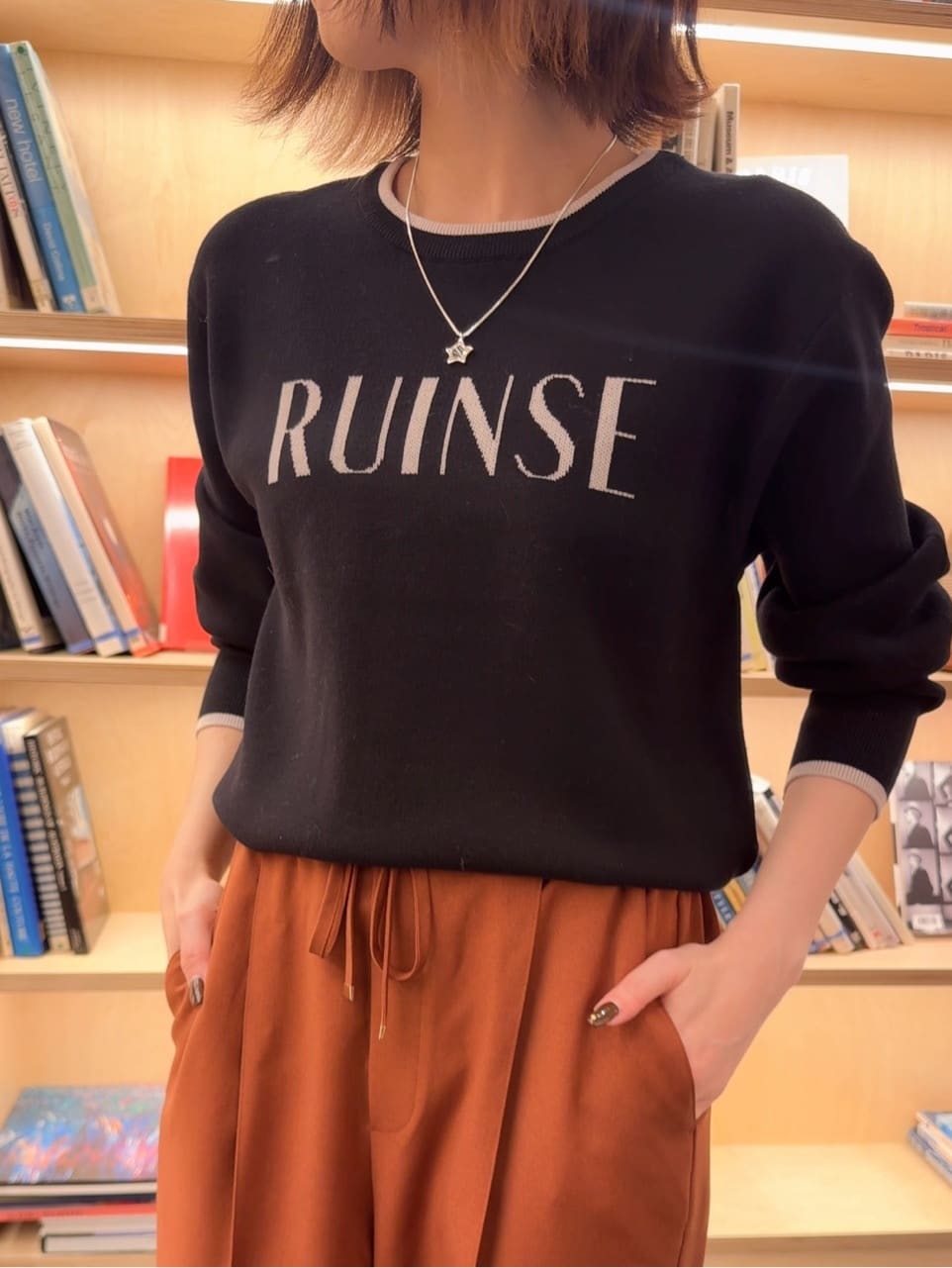 𝐜𝐡𝐢𝐤𝐚さんの「SHOO･LA･RUE｜【洗濯機可/S-LL/高レビュー】上品シルエットで美しい イージーワイドパンツ」を使ったコーディネート