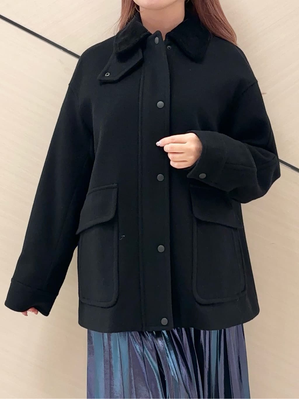 Rinaさんの「DRESSTERIOR｜アルパカブレンドVネックニット」を使ったコーディネート