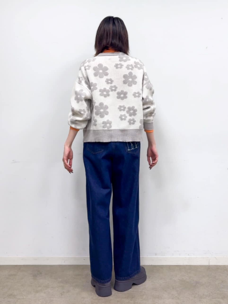 𝐜𝐡𝐢𝐤𝐚さんの「SHOO･LA･RUE｜【旭山動物園応援商品】ポケット刺繍デニム」を使ったコーディネート