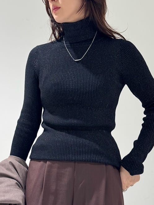 そんさんの「INDIVI｜Comfy SET UP｜イージーストレートワイドパンツ【セットアップ対応／通勤/カセット服】」を使ったコーディネート