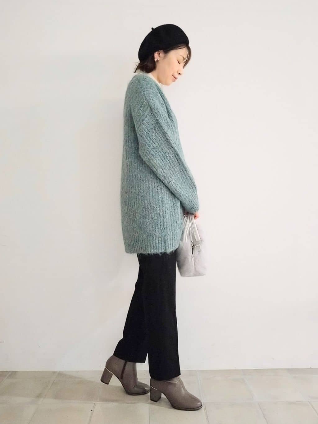 miomioさんの「SHOO･LA･RUE｜【洗濯機可/S-LL】美脚見え あったか裏起毛 テーパードパンツ」を使ったコーディネート