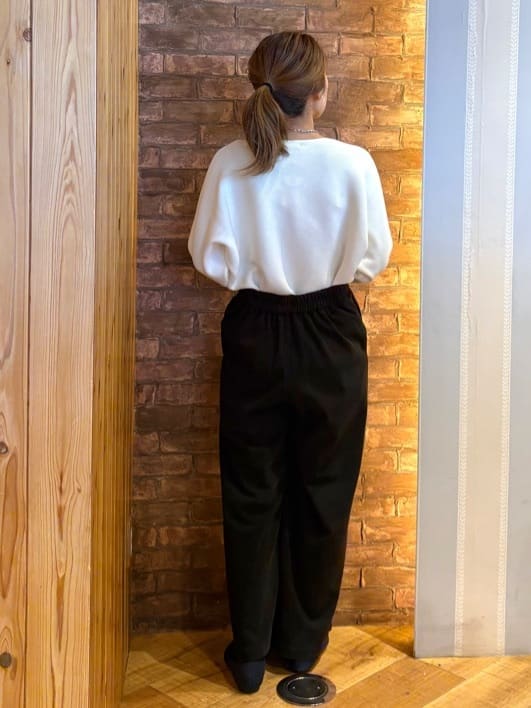 mieさんの「SHOO･LA･RUE｜ラクチン フラットパンプス」を使ったコーディネート