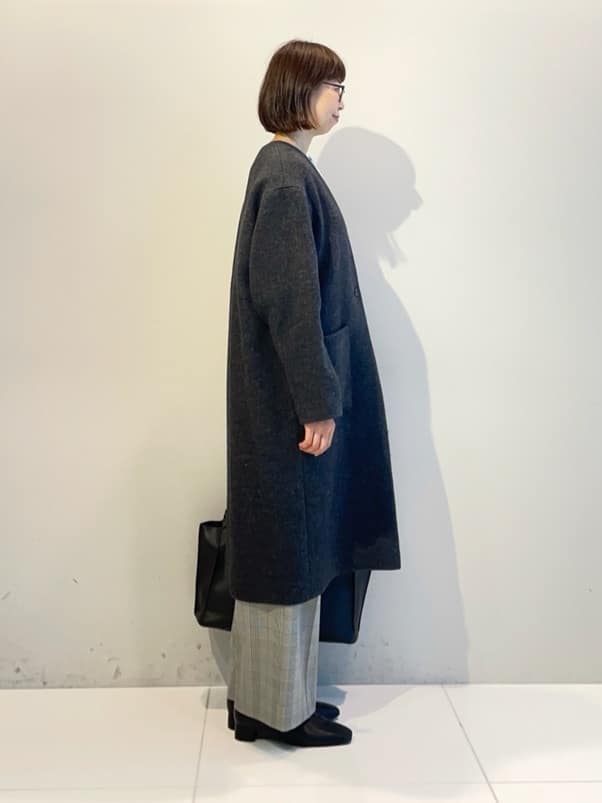 murayamaさんの「INDIVI｜【軽量／ウール混】ライトフォルム ロングコート」を使ったコーディネート