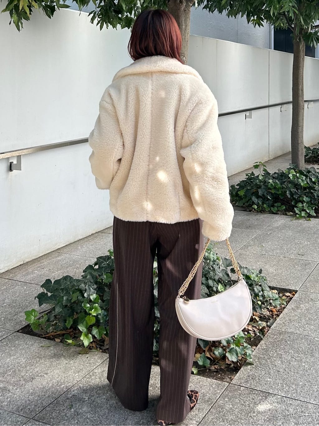 RINAさんの「OPAQUE.CLIP｜【es】ピンストライプ 変形ワイドパンツ【洗濯機OK】」を使ったコーディネート