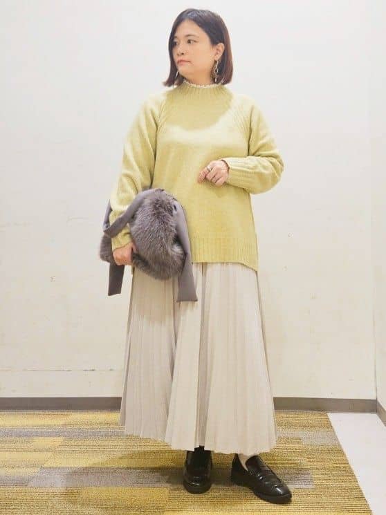 okayuさんの「THE SHOP TK｜クラシカルな装い ウールライクスタンドカラーコート」を使ったコーディネート