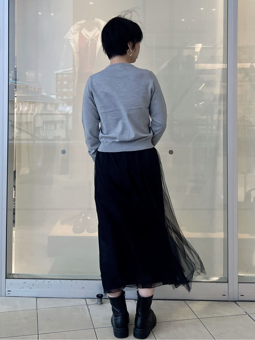 yo-koさんの「OPAQUE.CLIP｜クルーニットカーディガン／エクストラファインメリノウール【THEシリーズ／洗濯機OK】」を使ったコーディネート