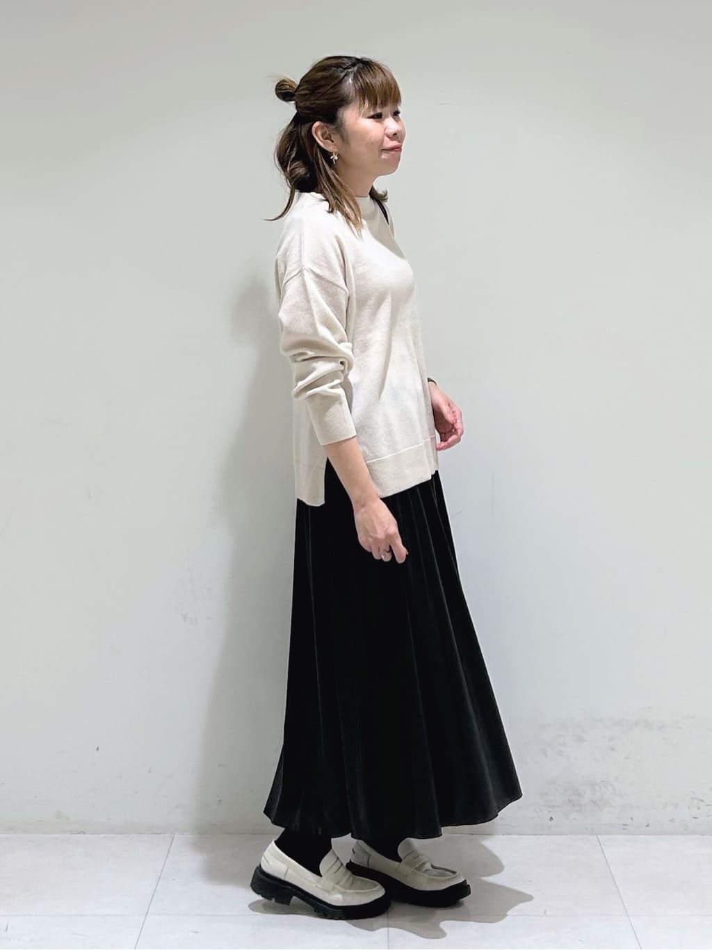 tsuyuさんの「INDIVI｜【撥水／洗える／デザイン衿】ステッチレス ショートダウンコート」を使ったコーディネート