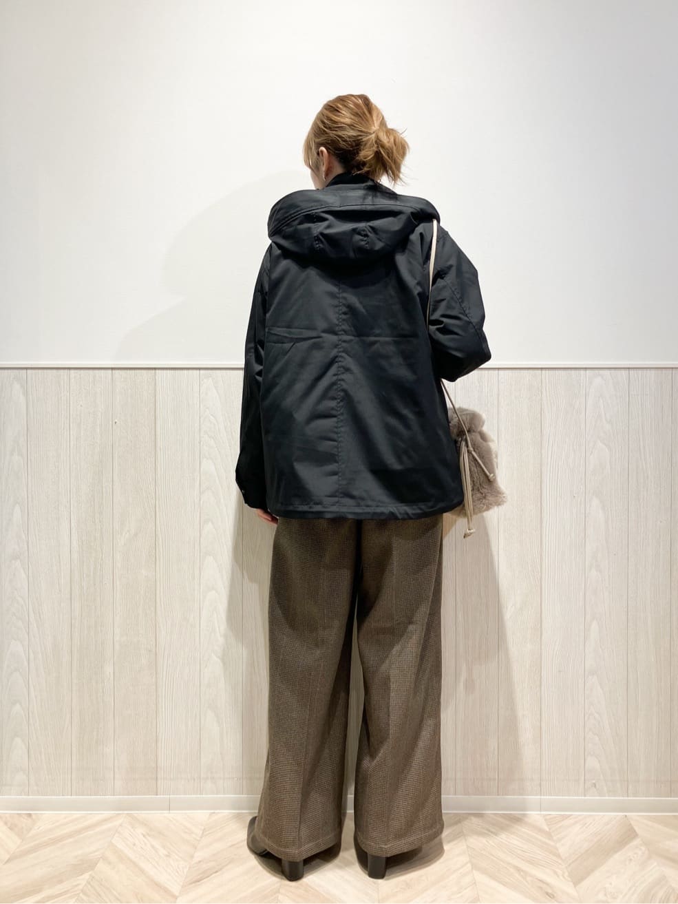 shokoさんの「SHOO･LA･RUE｜【洗濯機可/S-LL】インせず着られる ふわふわハイネックニット」を使ったコーディネート