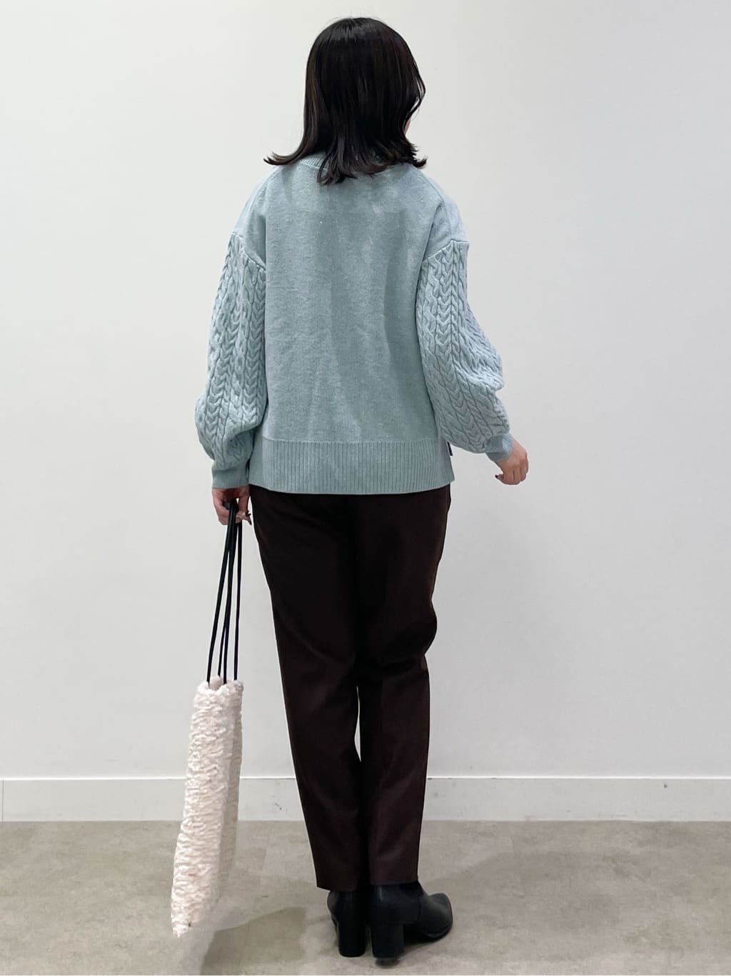 yukariさんの「Reflect｜【腰周りすっきり◎】センタープレス入りテーパードパンツ」を使ったコーディネート