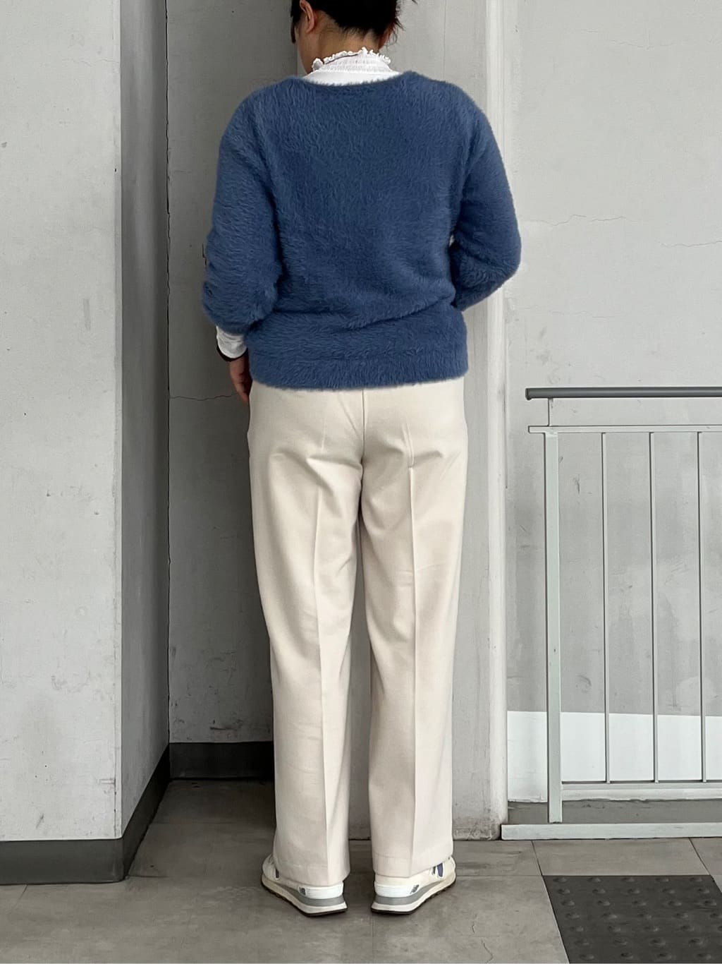 aiさんの「THE SHOP TK｜【華やかで柔らか】ふわふわフェザーニット/洗える・前後2WAY」を使ったコーディネート