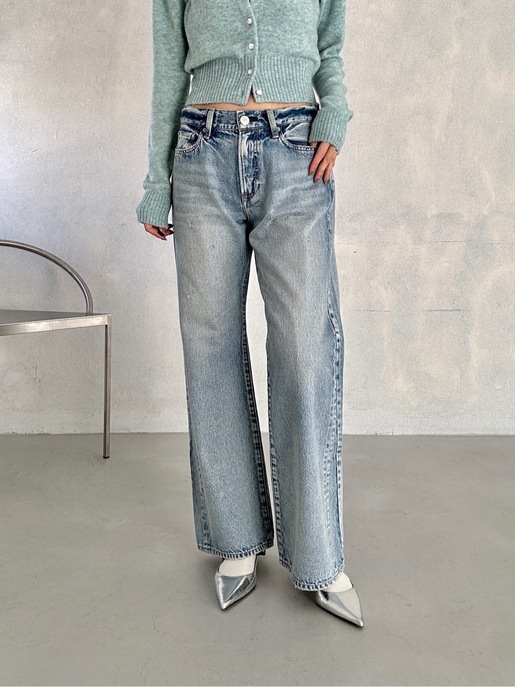 harunaさんの「CODE A｜M cloudy puff cardigan」を使ったコーディネート