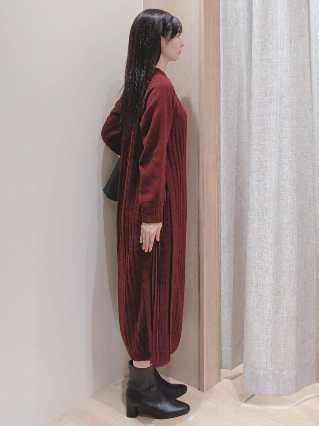 Yuiさんの「grove｜【選べる着丈】配色サイドプリーツニットワンピース」を使ったコーディネート