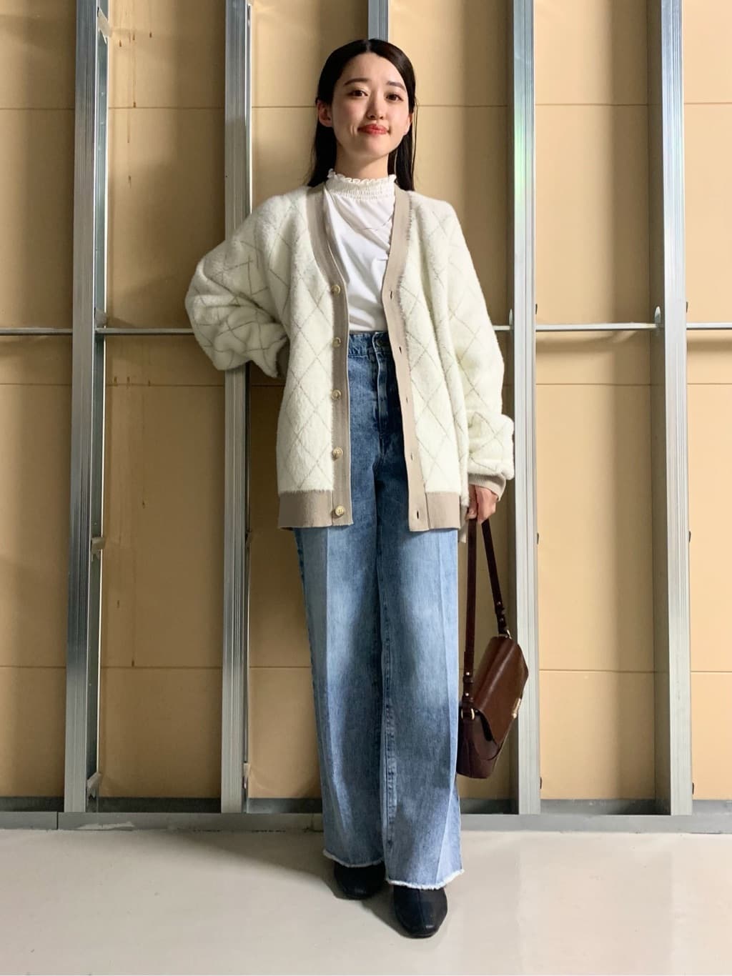 sahoさんの「THE SHOP TK｜配色シャギーニットカーディガン ユニセックスでおすすめ！」を使ったコーディネート