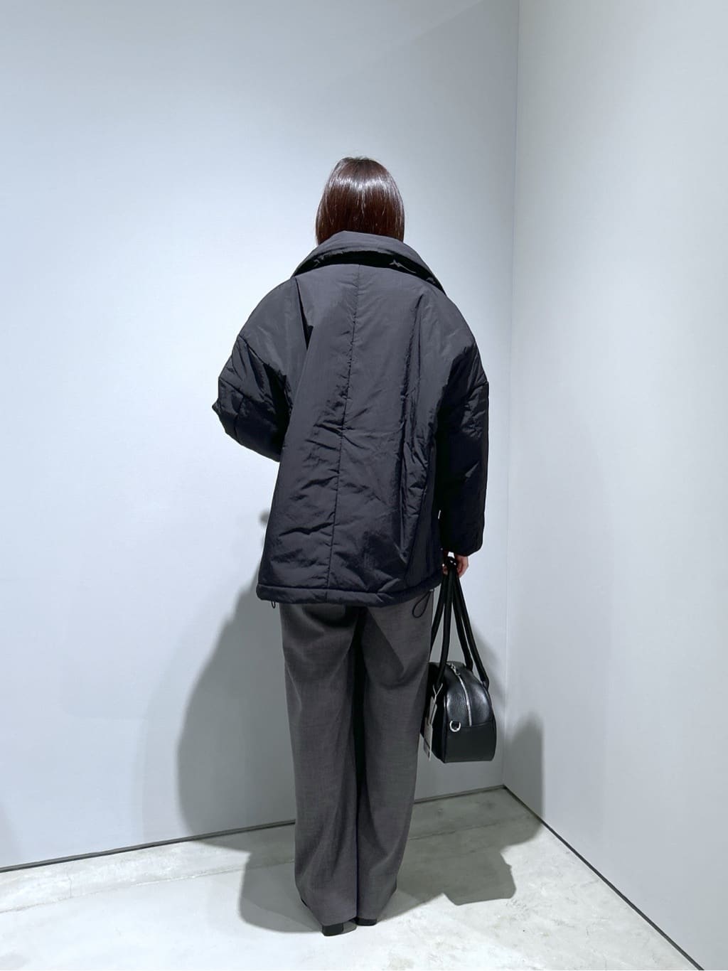 Renoさんの「INDIVI｜センタータックメランジワイドパンツ」を使ったコーディネート