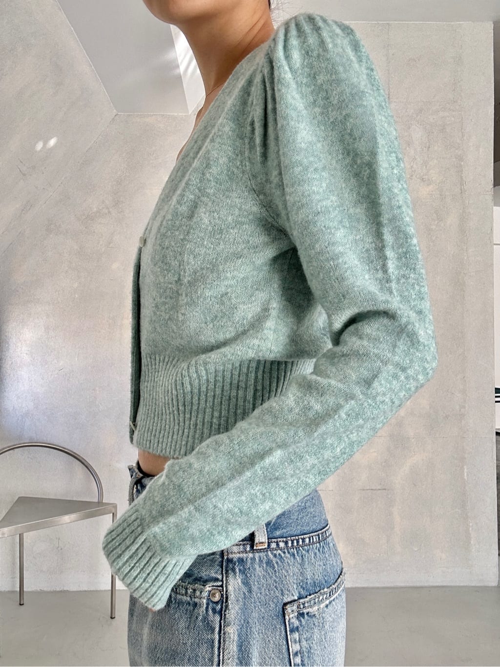 harunaさんの「CODE A｜M cloudy puff cardigan」を使ったコーディネート