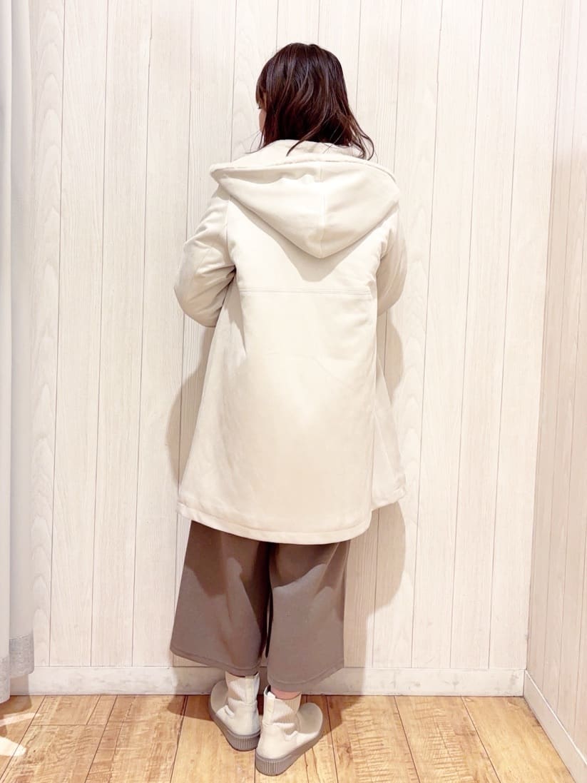 あいこさんの「SHOO･LA･RUE｜【S-LL】大人上品な レトロフラワーニット」を使ったコーディネート