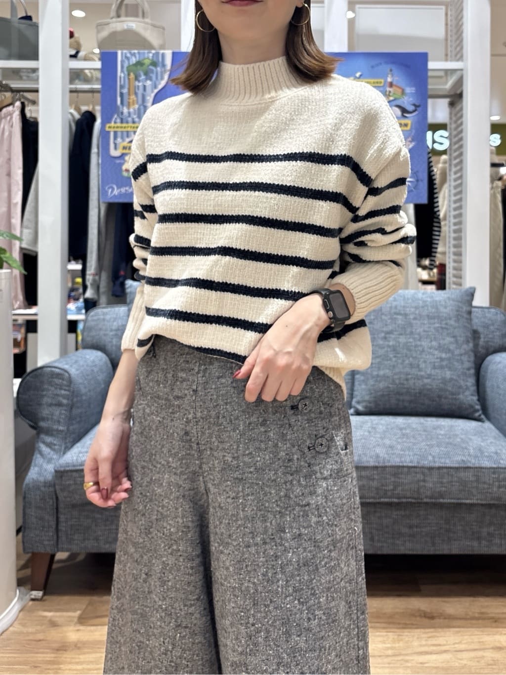 risaさんの「Dessin｜【洗える】ハイネックベロアモールニット」を使ったコーディネート