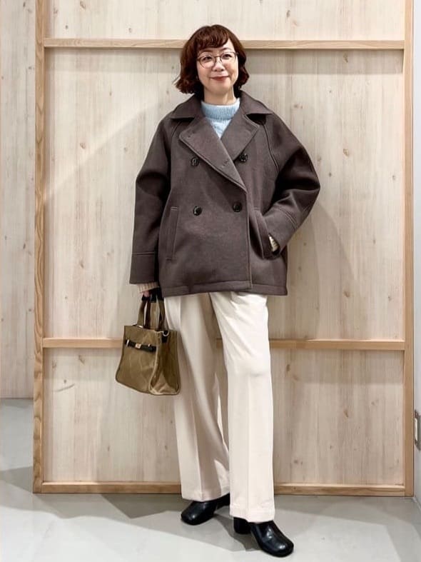 nakoさんの「THE SHOP TK｜バルキーブレンドヤーンニットプルオーバー」を使ったコーディネート