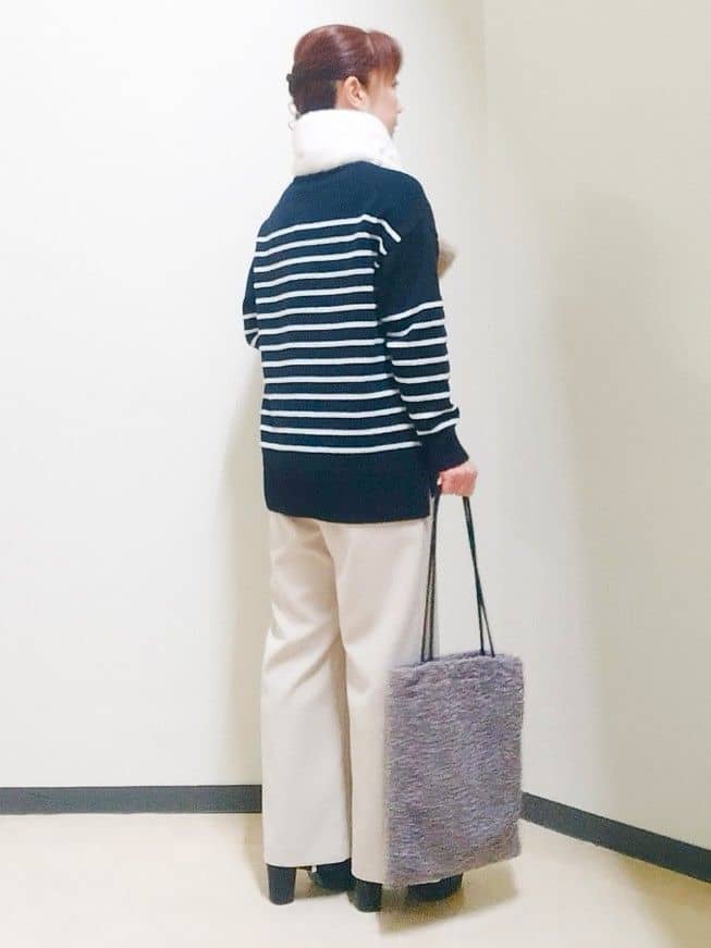 花さんの「Reflect｜【ウエスト総ゴム／セットアップ可】フルレングスストレートパンツ」を使ったコーディネート