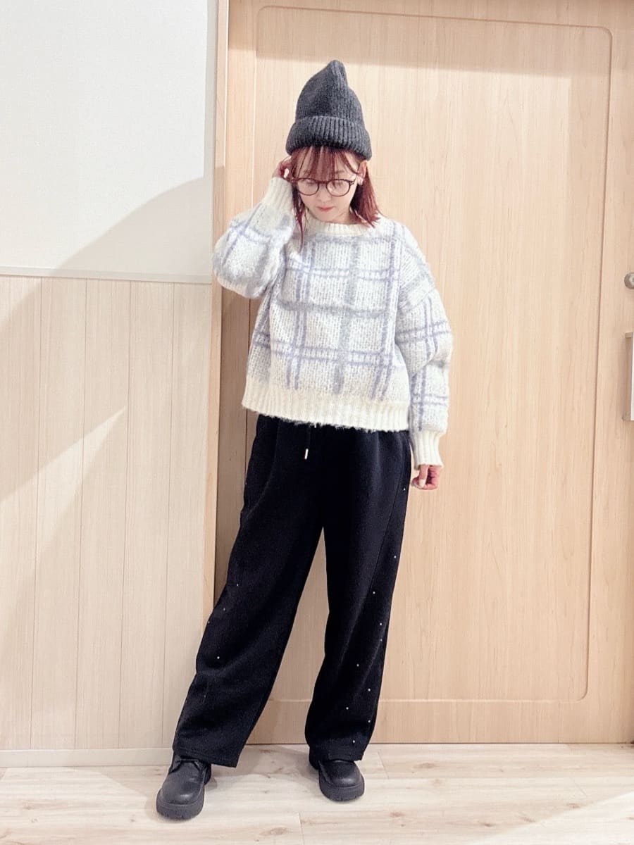 モカさんの「SHOO･LA･RUE｜【撥水/あったか】たっぷり着られる 中綿モンスターショートコート」を使ったコーディネート