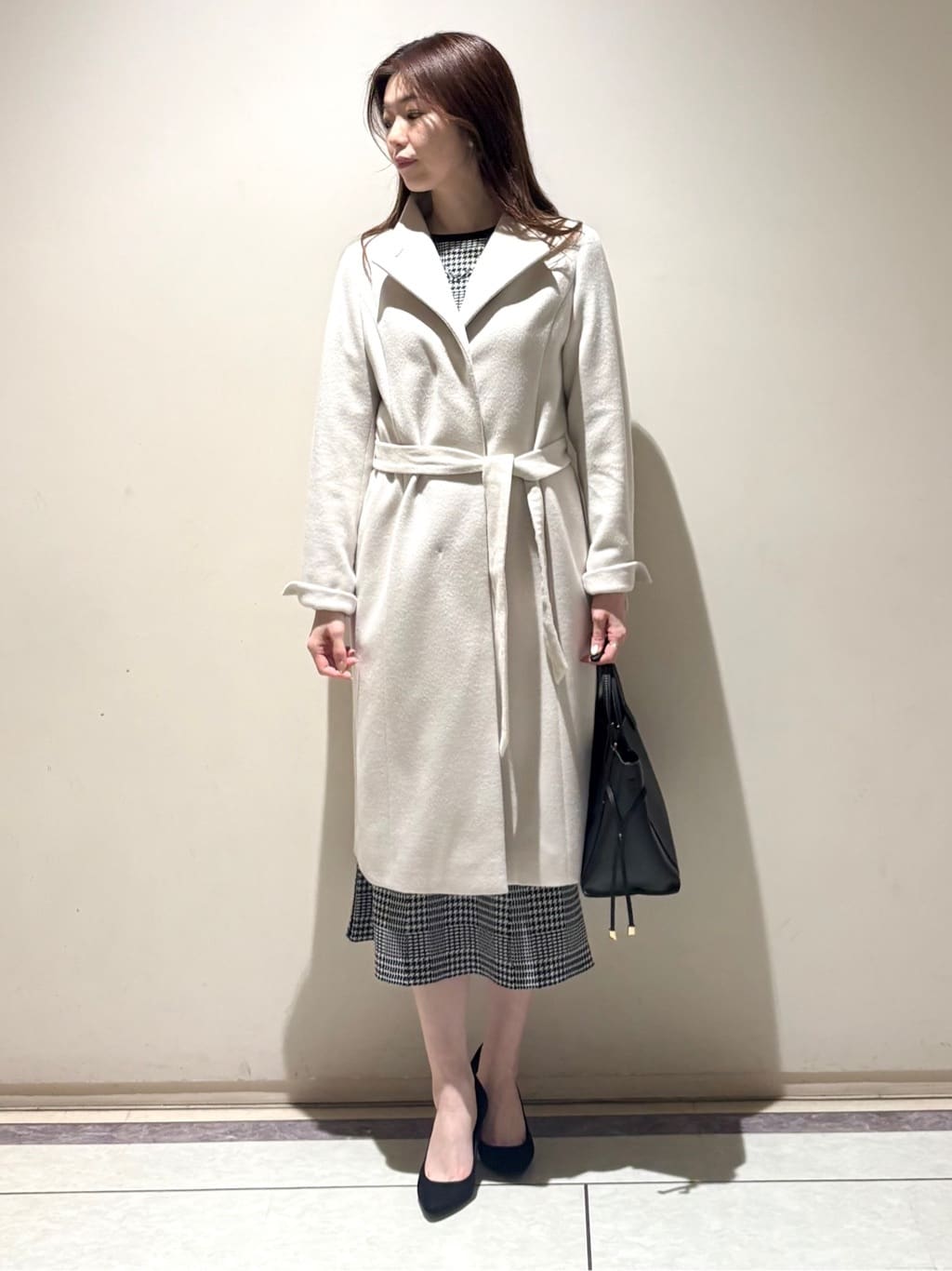 sakiさんの「COUP DE CHANCE｜【カシミヤ混／日本製】Iラインスタンドウィングカラーコート」を使ったコーディネート