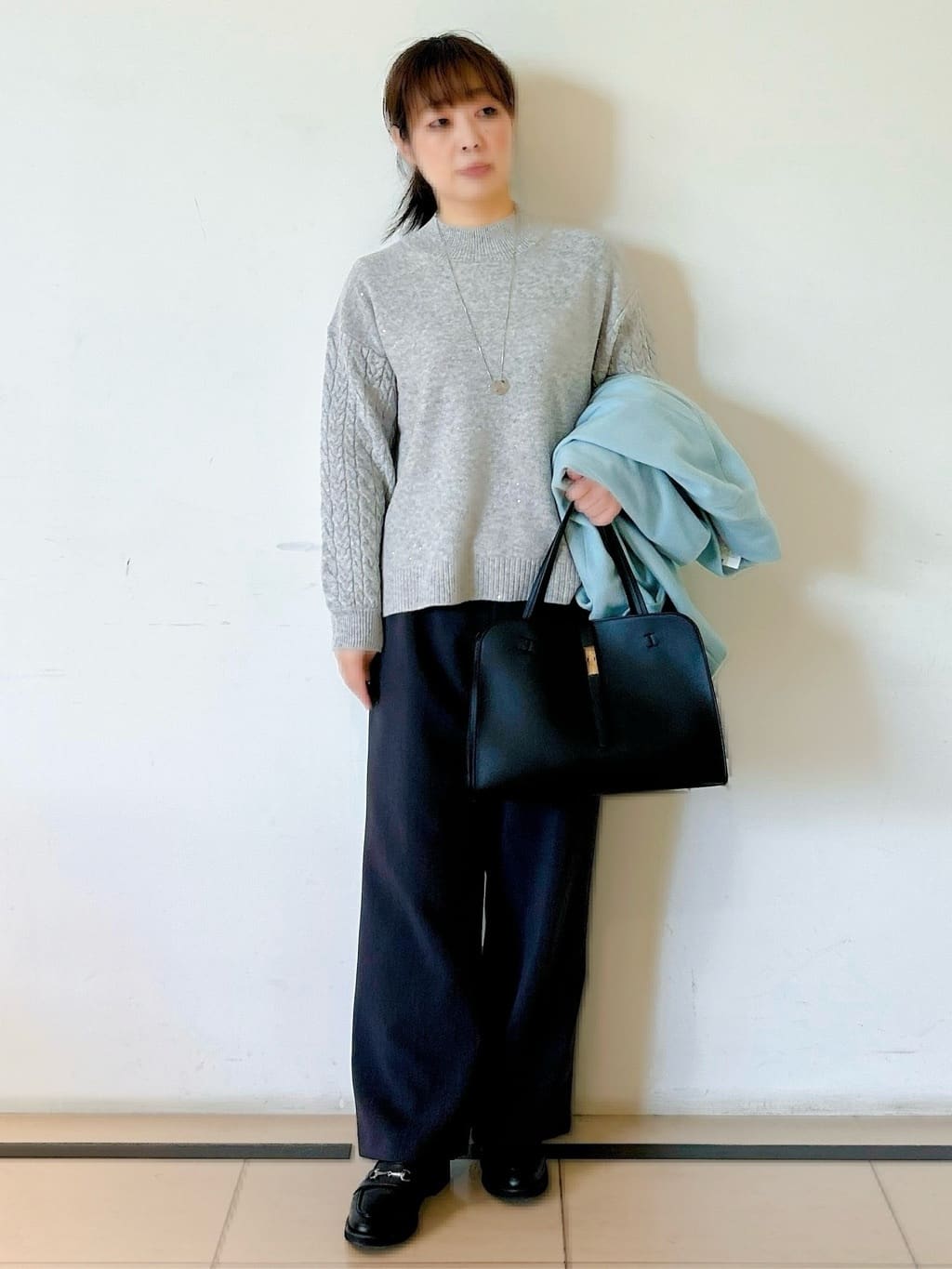 ひーさんの「Reflect｜【SS-4Lサイズ／衿が顔に当たらない◎】スタンドネックミドルコート」を使ったコーディネート
