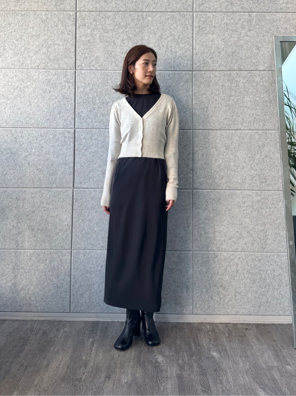 uchi__yamaさんの「CODE A｜M cloudy puff cardigan」を使ったコーディネート