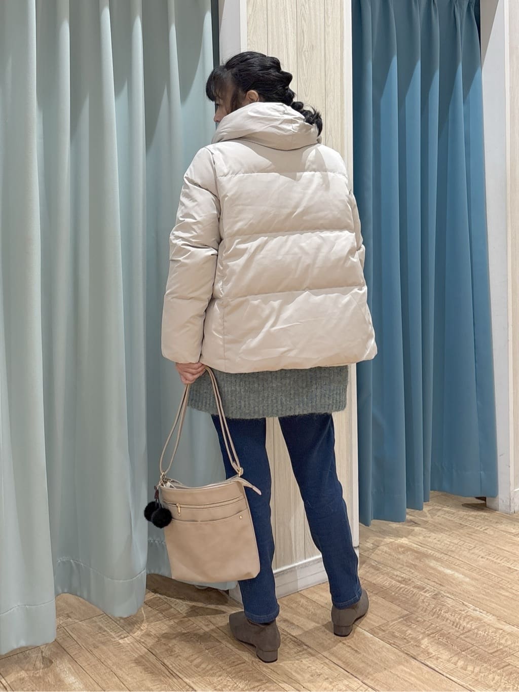 わかさんの「SHOO･LA･RUE｜【撥水/洗える】ショートフーディーダウン」を使ったコーディネート
