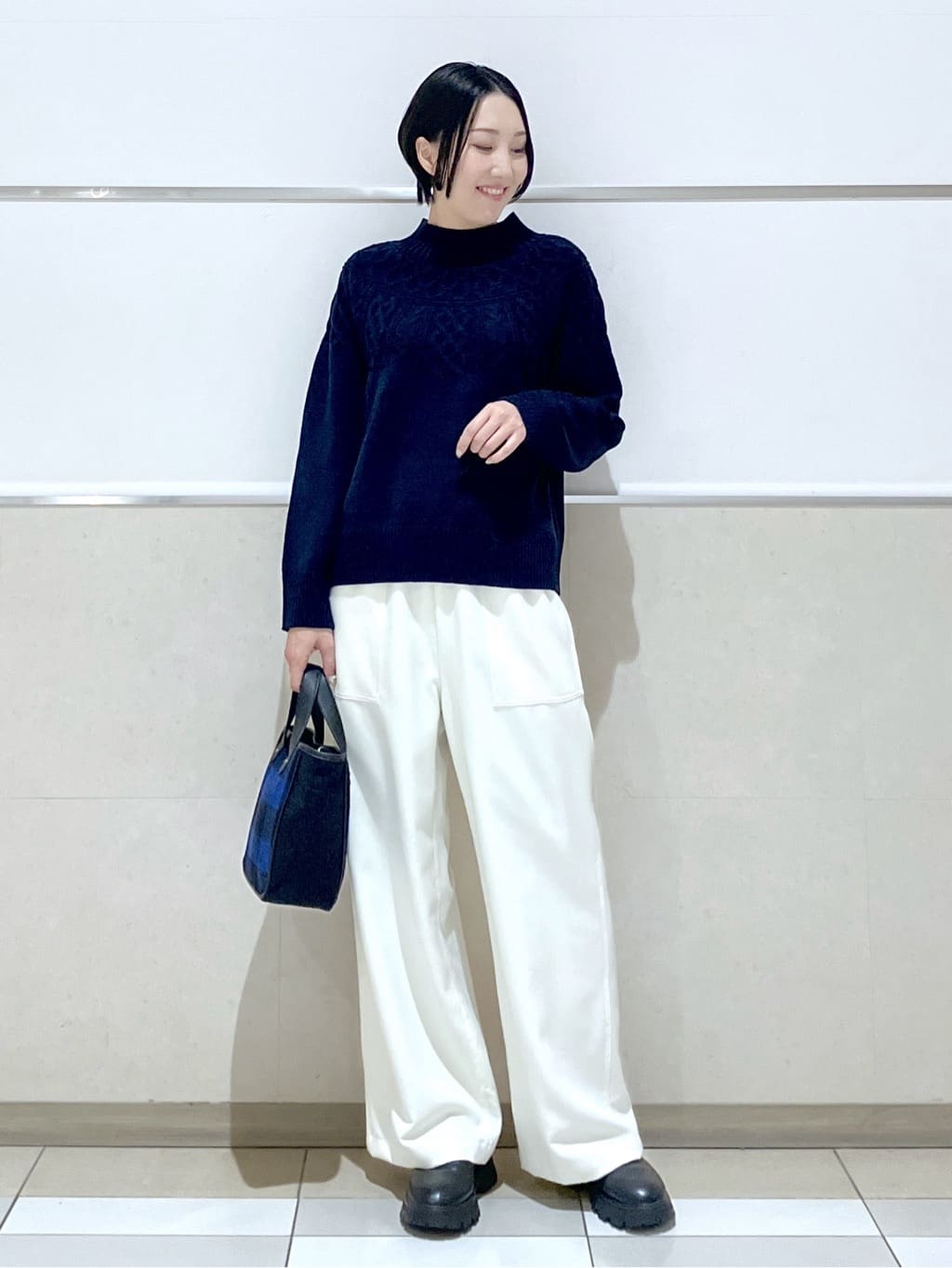 eriko さんの「Dessin｜ウール混クルーネックコート」を使ったコーディネート