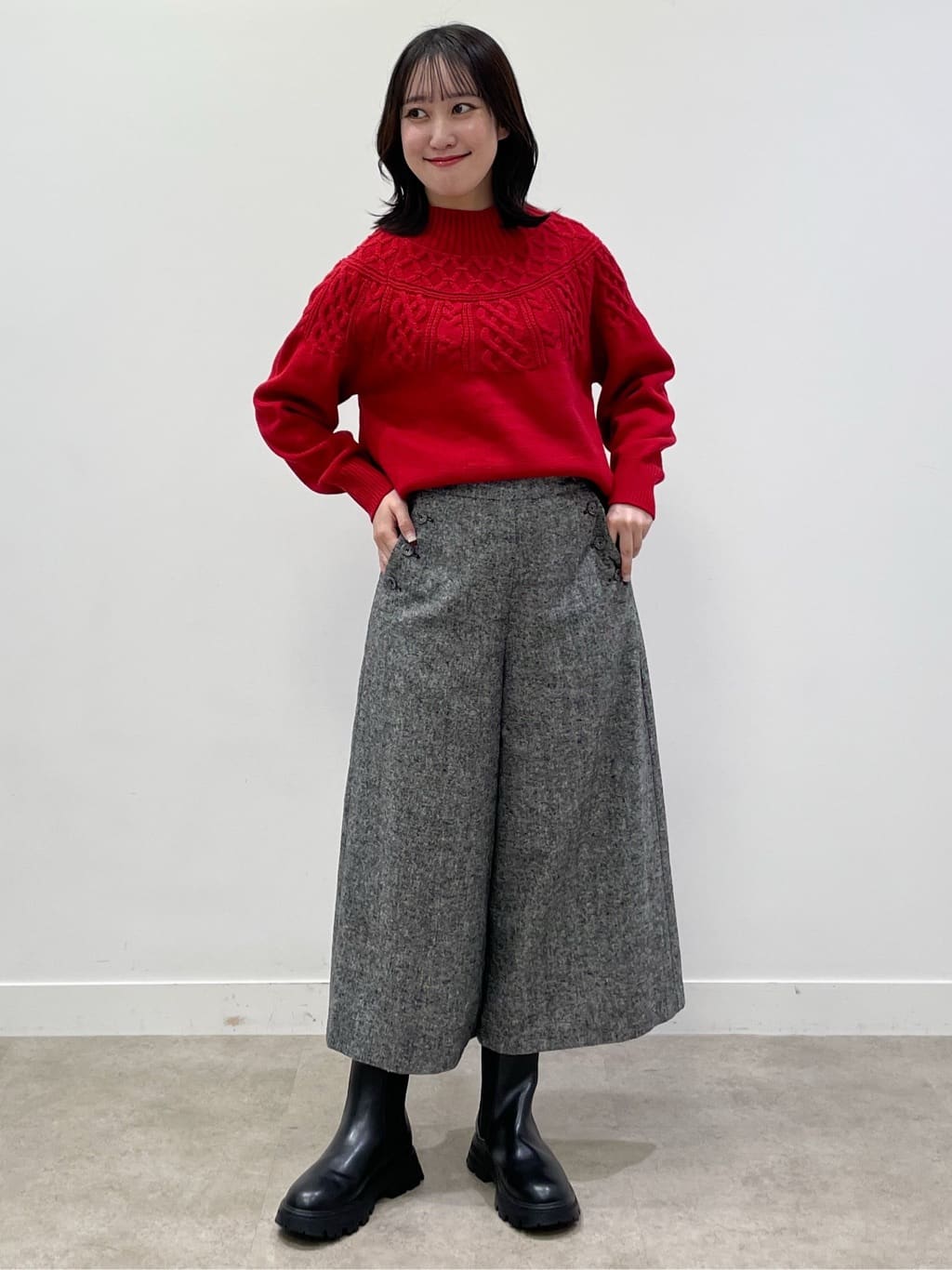 yukariさんの「Dessin｜【洗える/後ろゴム】ツイードマリンクロップド丈パンツ」を使ったコーディネート
