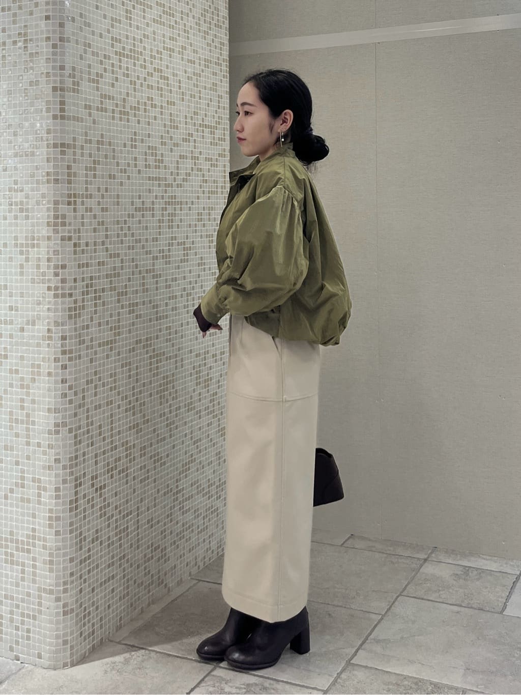 Uminoさんの「INDIVI｜バルーンナイロンブルゾン」を使ったコーディネート