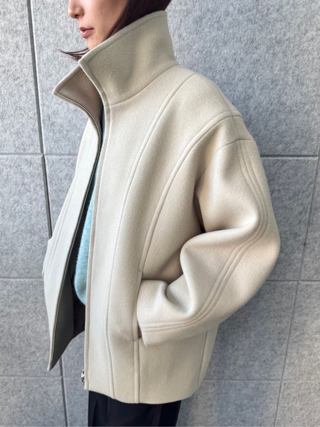 uchi__yamaさんの「CODE A｜wool volume short coat」を使ったコーディネート