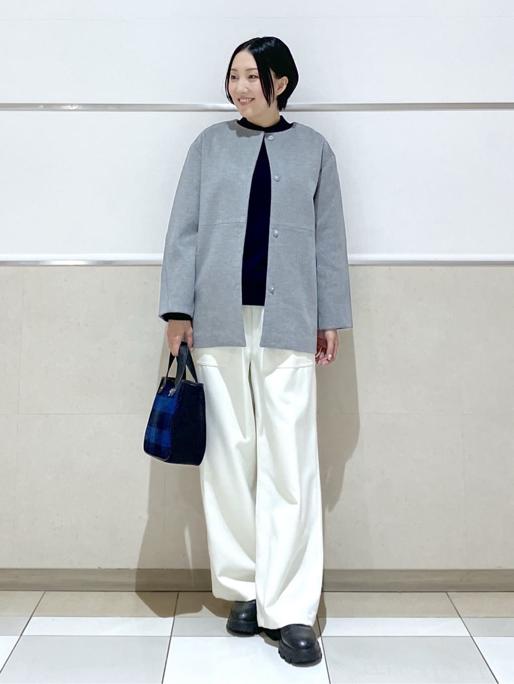 eriko さんの「Dessin｜ウール混クルーネックコート」を使ったコーディネート